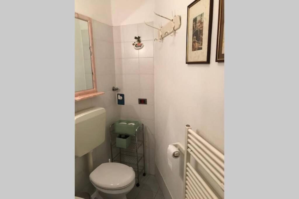 Appartamento Tipico Con Corte Privata Венеция Экстерьер фото