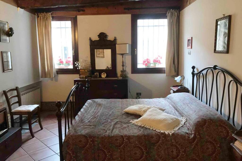 Appartamento Tipico Con Corte Privata Венеция Экстерьер фото